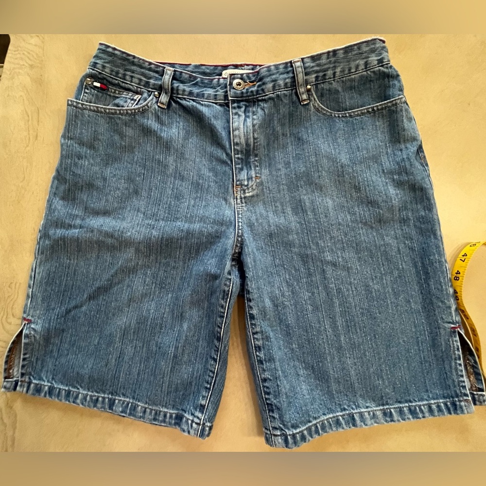 Tommy Hilfiger Light Blue Denim Shorts with Contrast Stitching